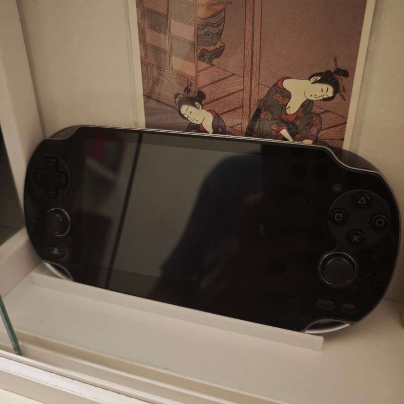Портативная подставка для игро – обзор и цена Gaming Console Deals